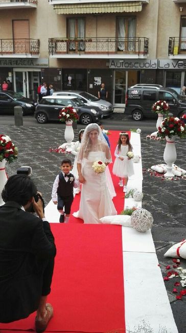 Chi accompagna la sposa all'altare? - 1