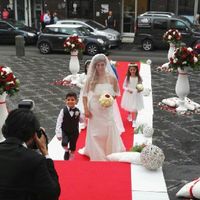 Chi accompagna la sposa all'altare? - 1