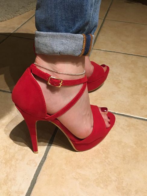 Il colore delle vostre scarpe 👠 - 1