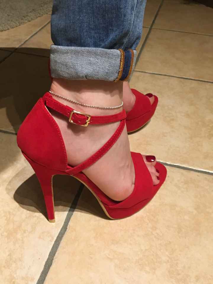 Il colore delle vostre scarpe 👠 - 1