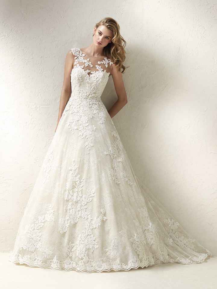 👰 B. pronovias