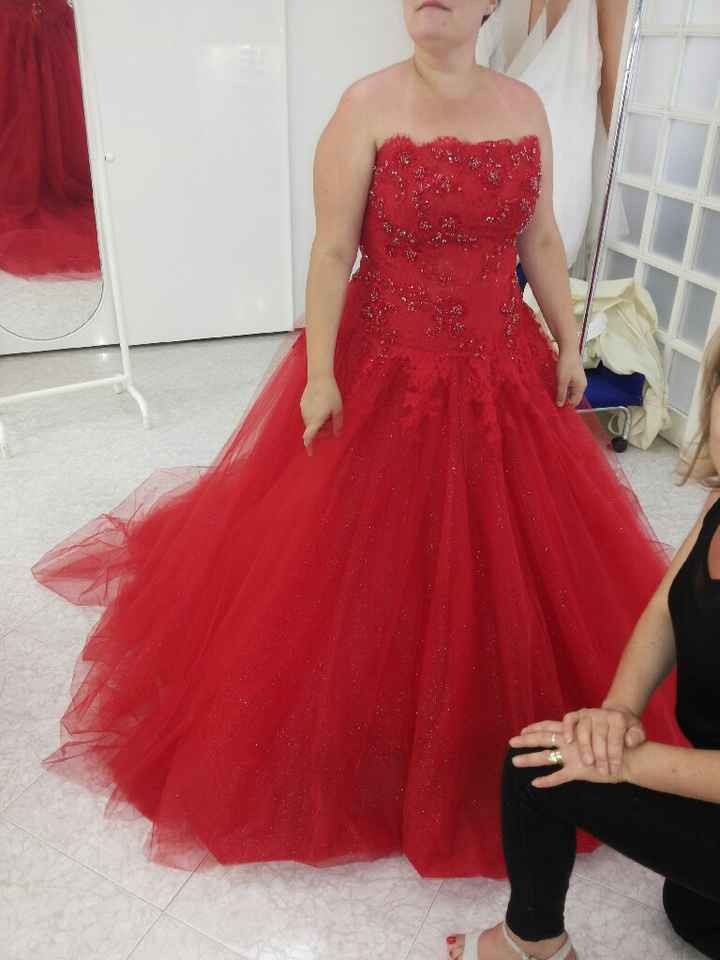 Acconciatura e abito... - 1