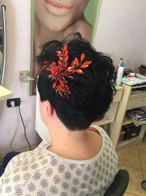 Acconciatura e abito... - 3