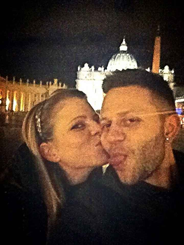 Postate una foto di voi due 👇 - 1