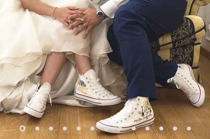 Snickers personalizzate per entrambi si o no? - 1