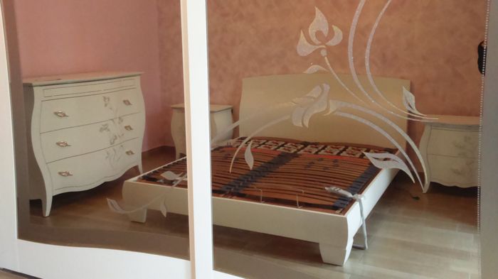 Camera da letto arrivata e montata - 1