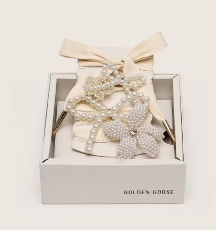 Ho scelto le mie Sneakers sposa! Mi aiutate con i dettagli? 1