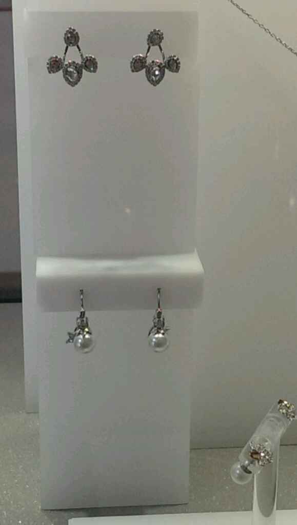 Che ne dite di questo bracciale e orecchini?? - 2