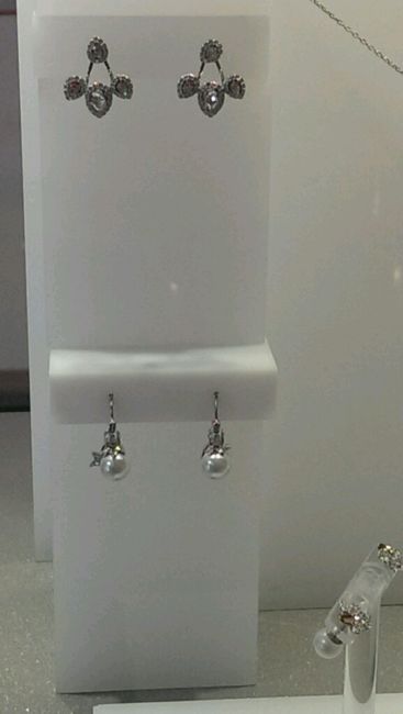 Che ne dite di questo bracciale e orecchini?? - 2