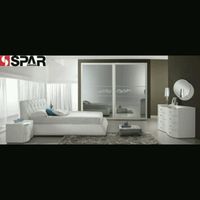 Arredamento bianco-nero-grigio - 1