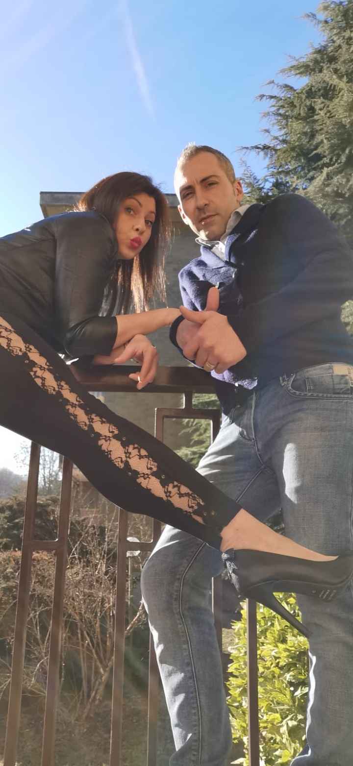 Postate una foto di voi due 👇 - 1