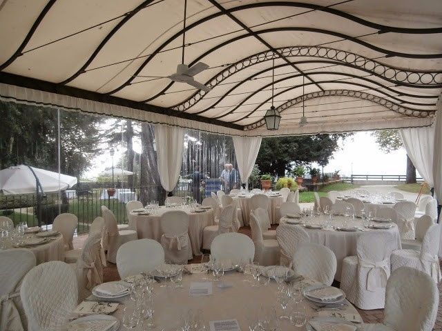 es. allestimento