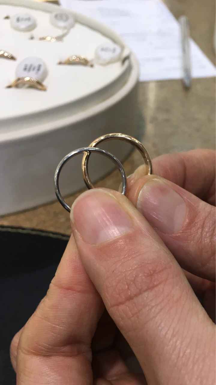 Fedi di colore diverso ? - 1