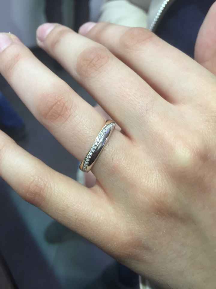 Mi fate vedere le vostre fedi in oro rosa? - 1