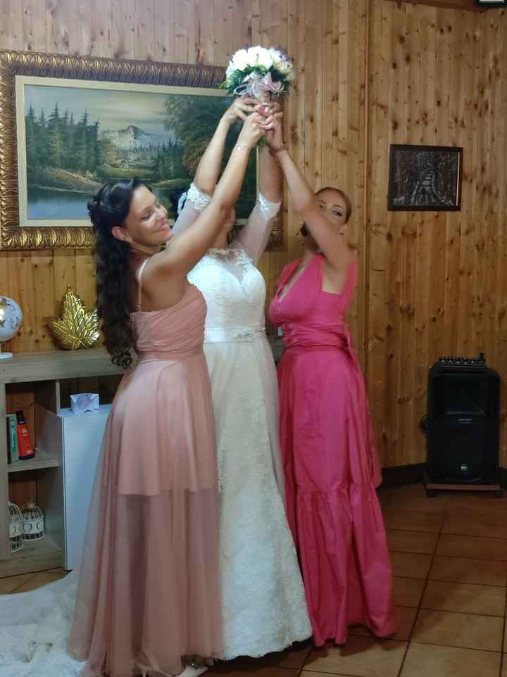 9 luglio 2022 dopo 6 anni abbiamo detto Sì! Mia figlia è stata la mia testimone mio mi ha accompagna