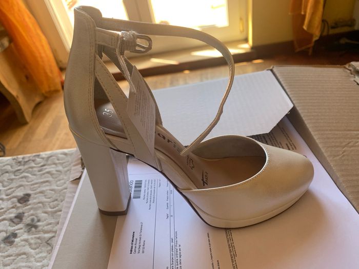 Scarpe Tamaris 6