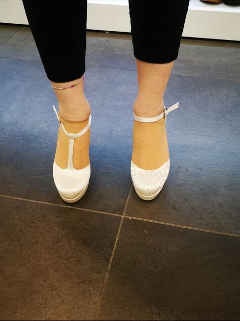 Scarpe Tamaris 3