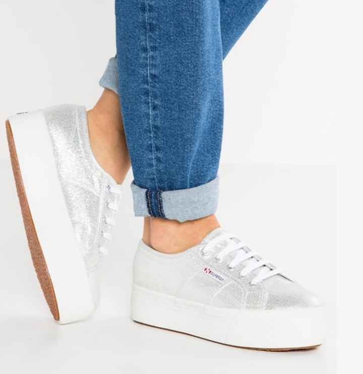 Scarpe comode di scorta - 1