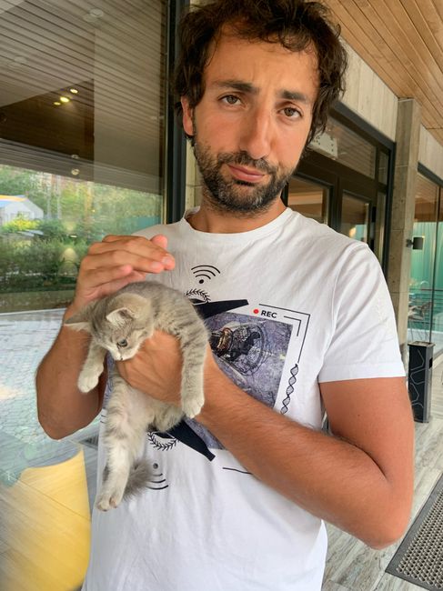 A quale vip assomiglia il tuo fm? 9