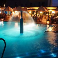 Piscina (Hotel Mediterraneo Sorrento)