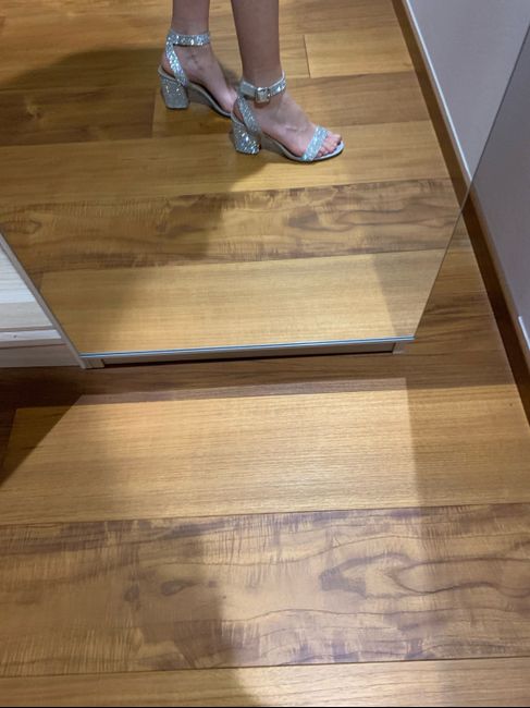 Quali sandali scegliereste?! - 2