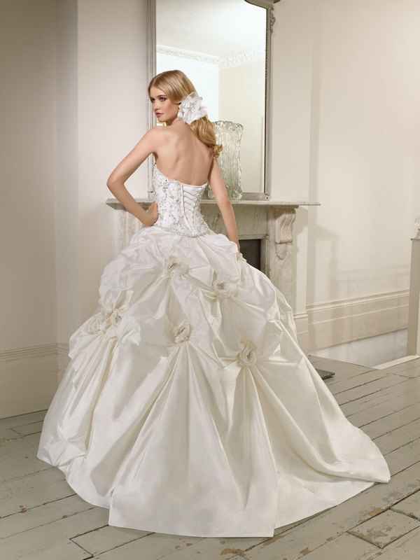 I nostri abiti: spose 2015 - 1