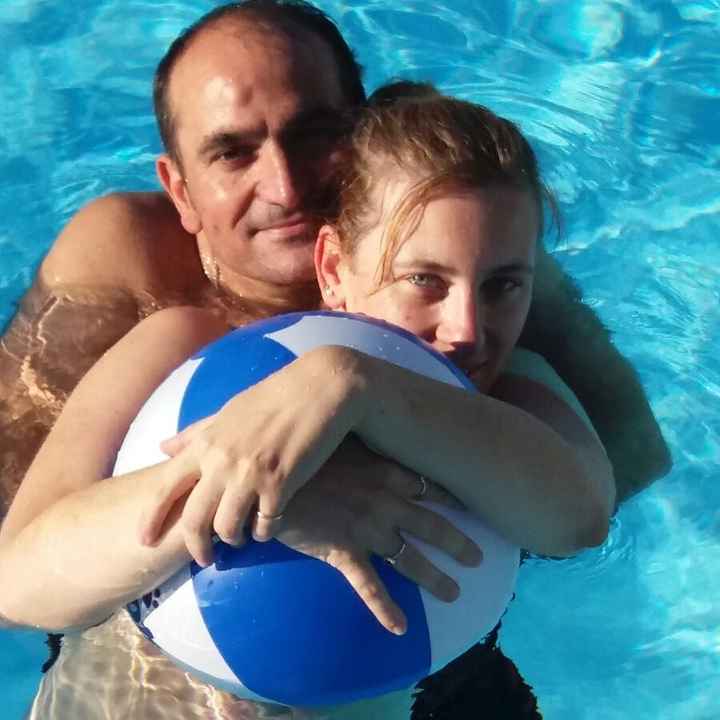 noi nella nostra piscina