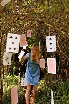 La rubrica di Fatayumi (4): Tema matrimOnio “Alice in Wonderland “ 25