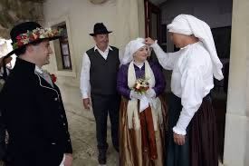 Le Nozze Carsiche: un matrimonio che coinvolge un intero paese - 13