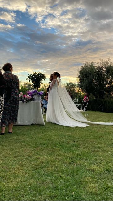 Acconciature con velo lungo - 2