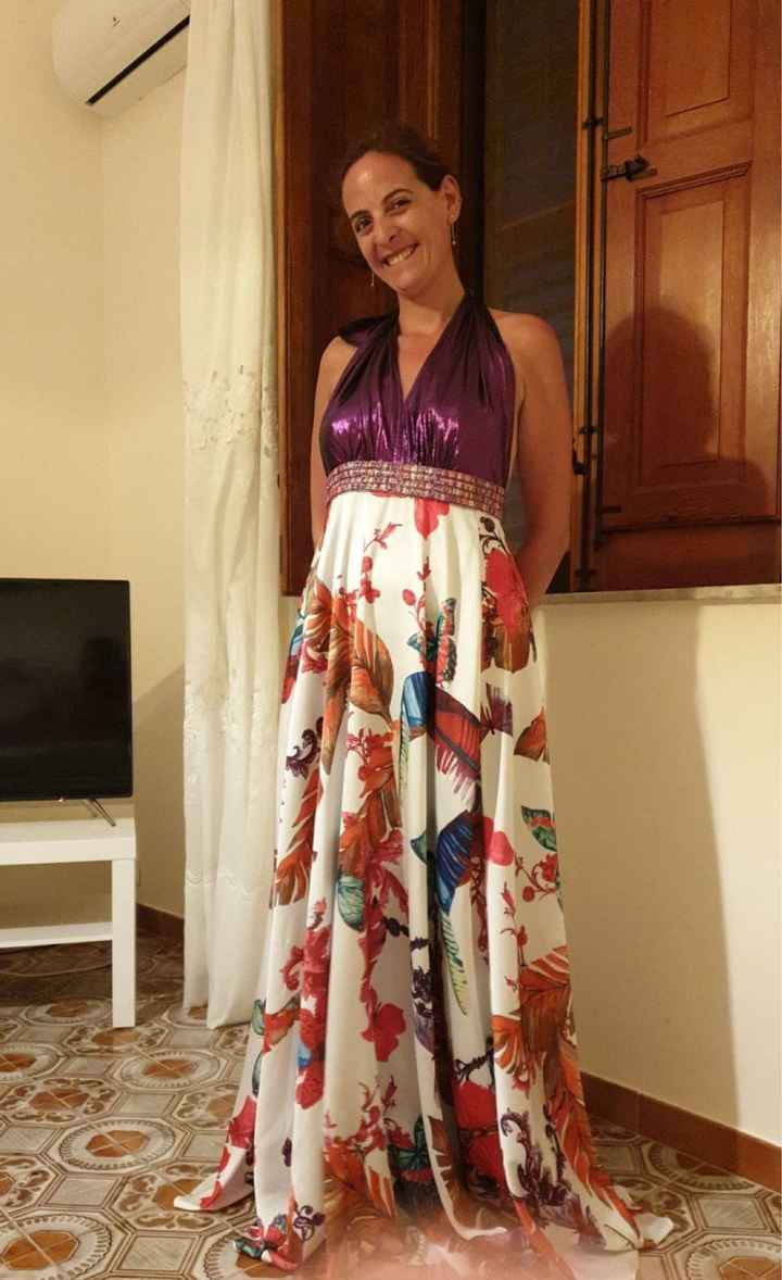 Di che colore sarà il vostro abito per la promessa di matrimonio? - 1