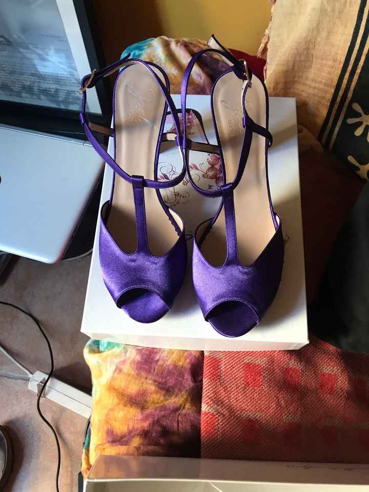 Le mie scarpe viola - 2