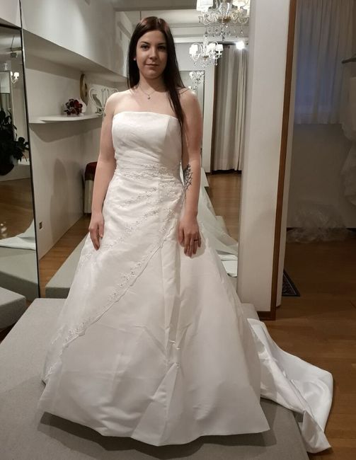 vestito e collana