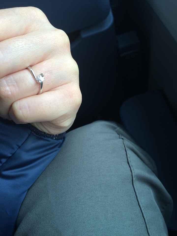 Il vostro anello di fidanzamento... - 1