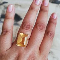 E ora mostraci una foto del tuo anello di fidanzamento! - 1