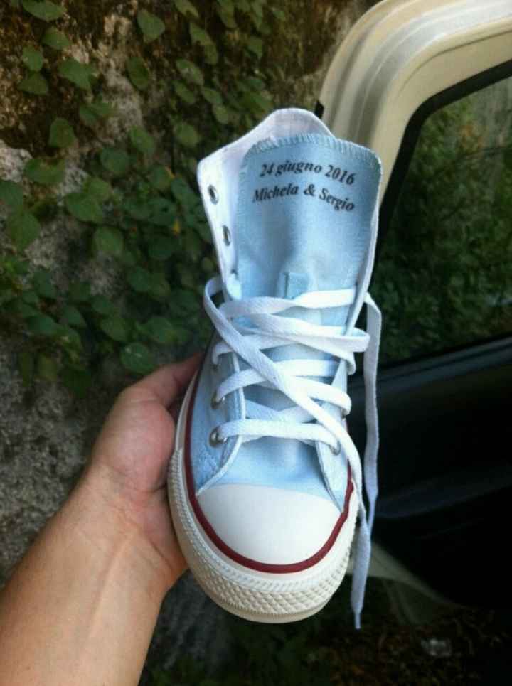 Mettersi le converse alla festa - 3