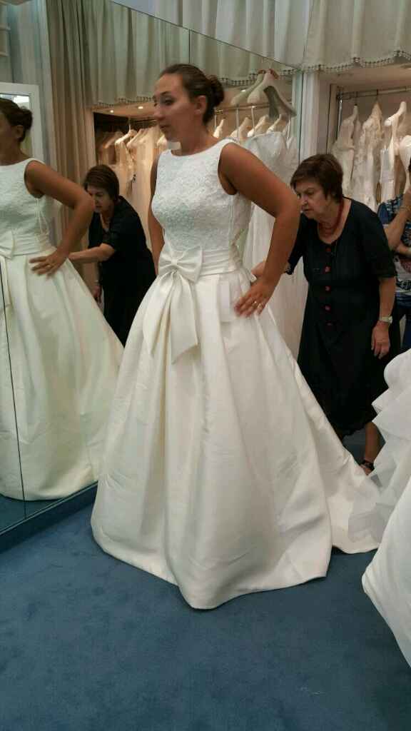 Mi fate vedere i vostri abiti? - 2