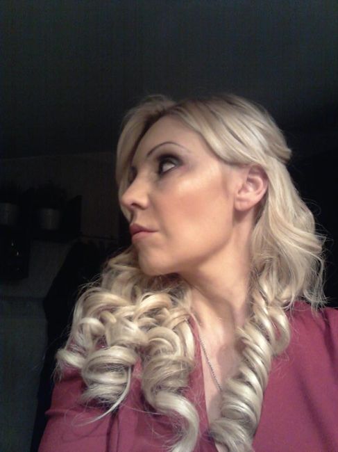 Prova trucco e acconciatura