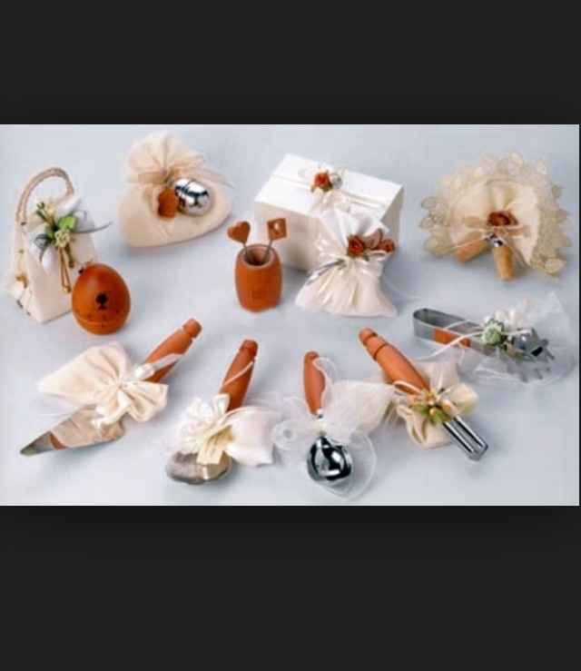 Bomboniere 'utilissimi foppapedretti' - 1