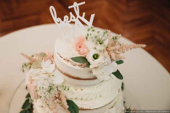 Commissionare torta e cake topper