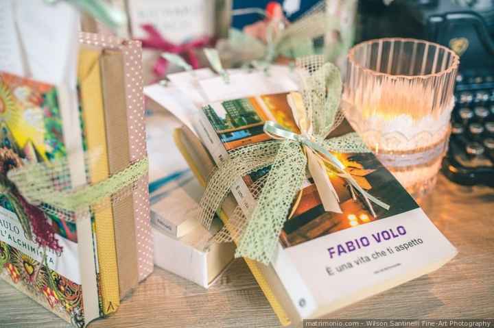 Modi originali per includere i libri alle vostre nozze - 3