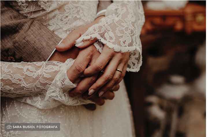 Perché la fede va all'anulare sinistro? - 1