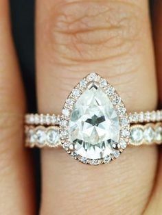 Anello di fidanzamento per ariete