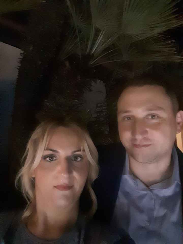 Postate una foto di voi due 👇 - 1