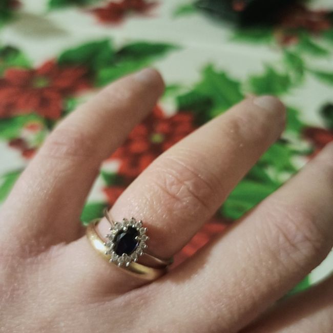 Come è il vostro anello di fidanzamento?? 6