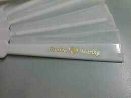 Ventagli bianchi. - 2