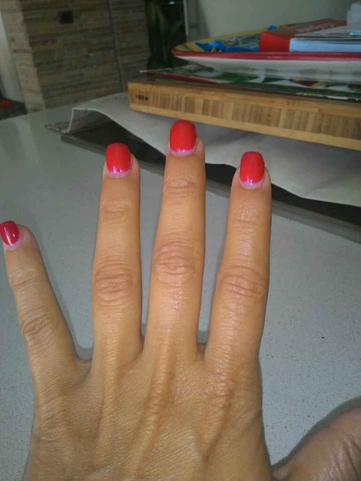 Foto unghie con gel per sposa - 1