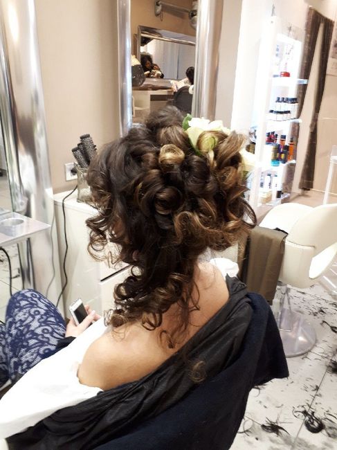 Acconciatura per capelli ricci - 1