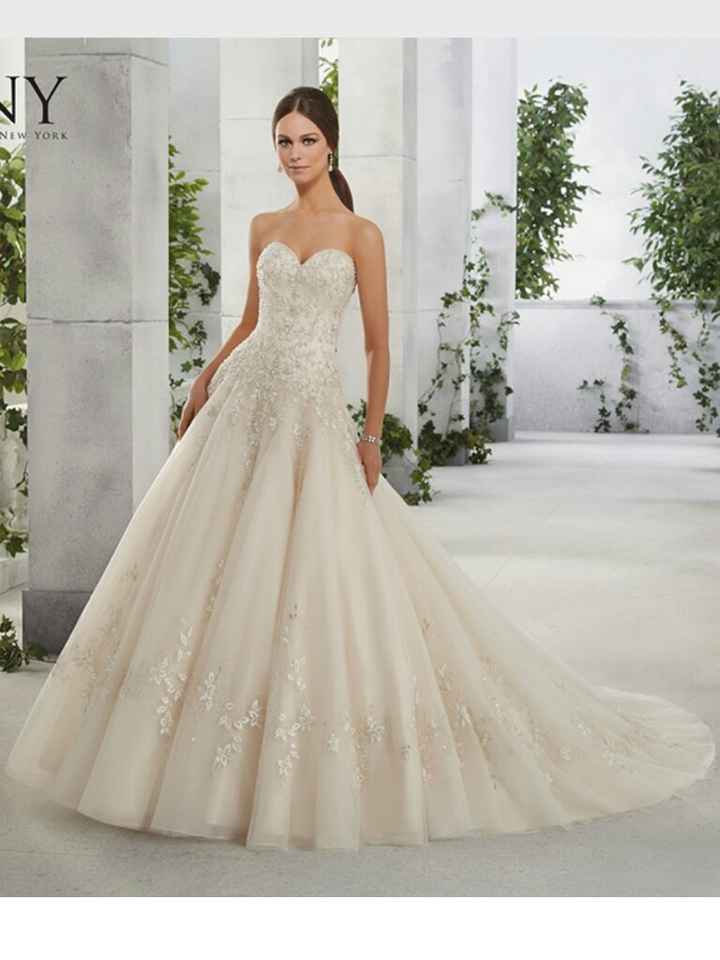 Che marca di abito avete scelto? - 1