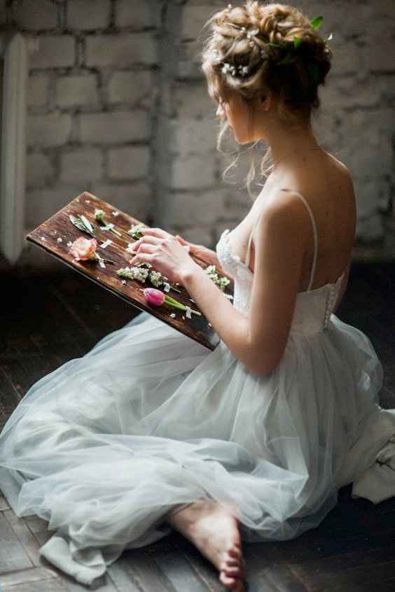 Raccolto con treccia dietro